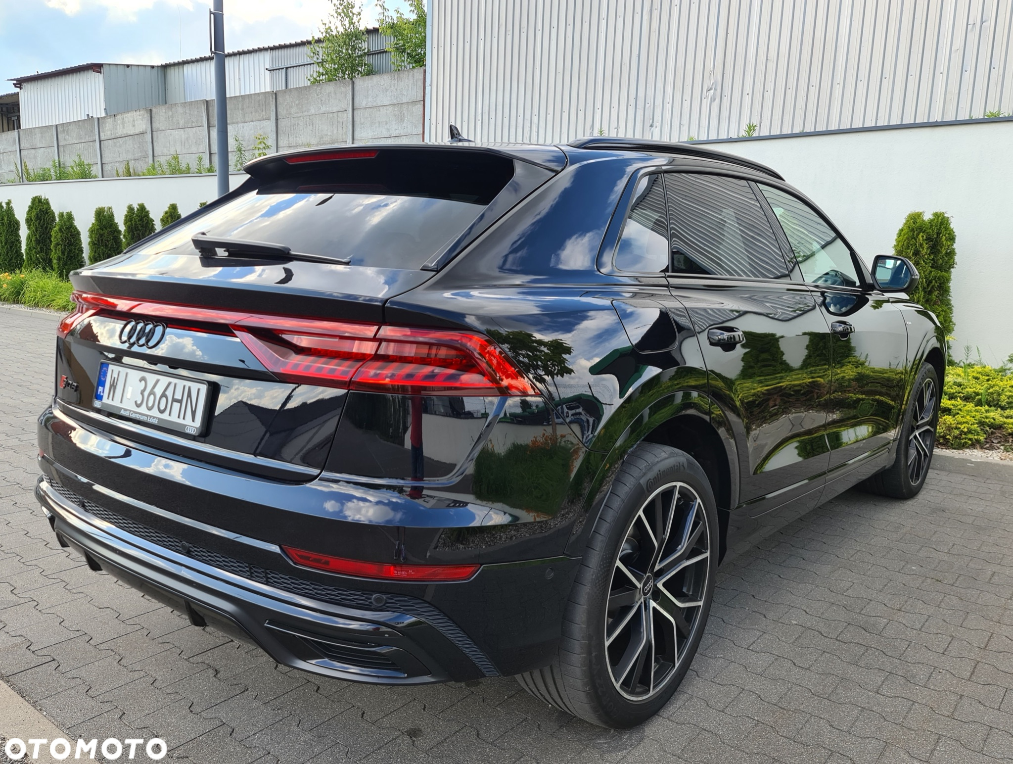 Audi Q8 - 10