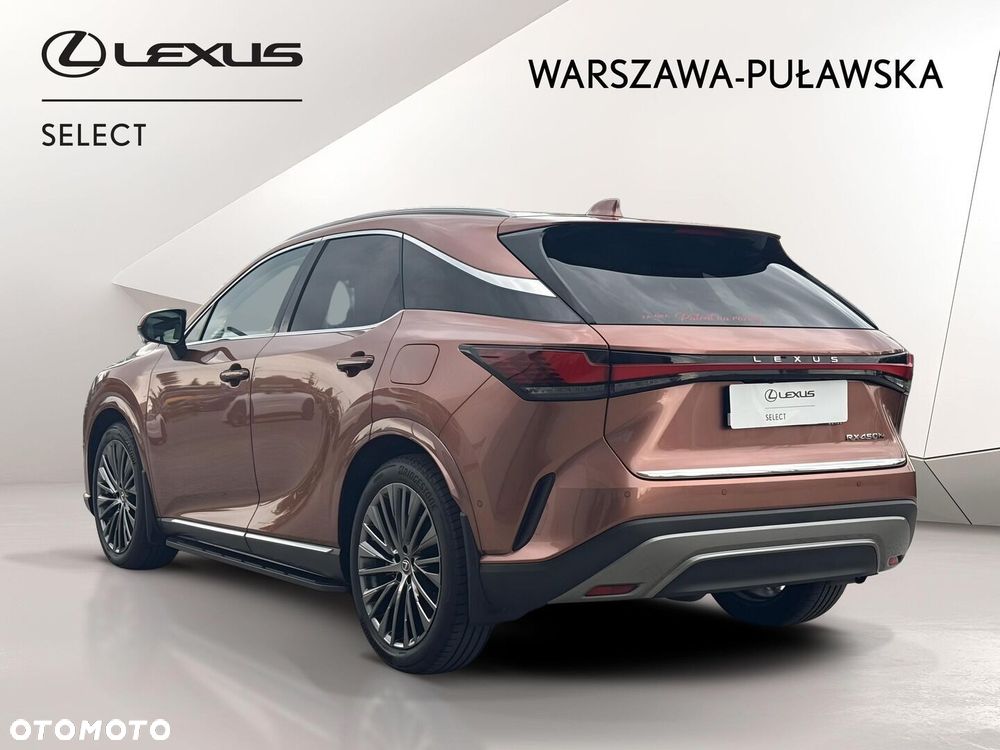 Lexus RX 450h+ Omotenashi - 3