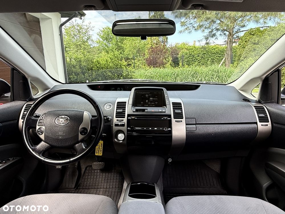 Toyota Prius 1.5 VVT-i Sol - 20