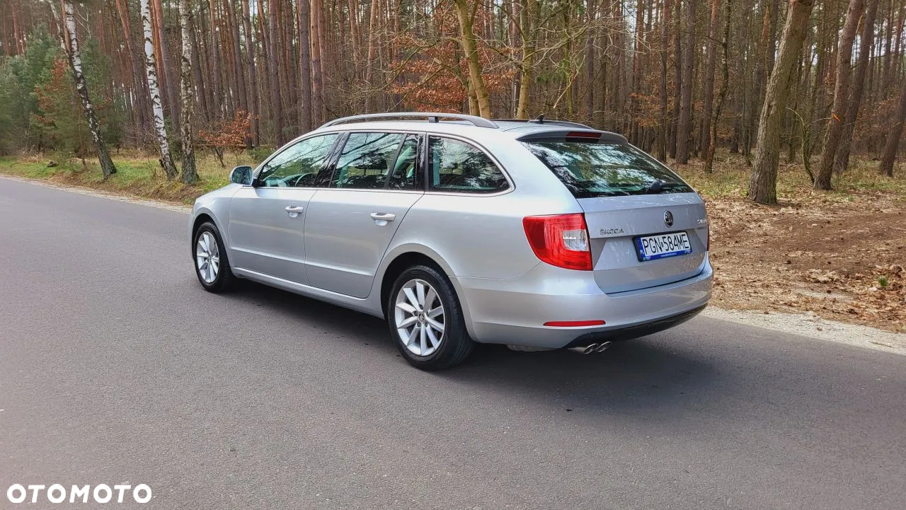 Skoda Superb 2.0 TDI Platinum - 11