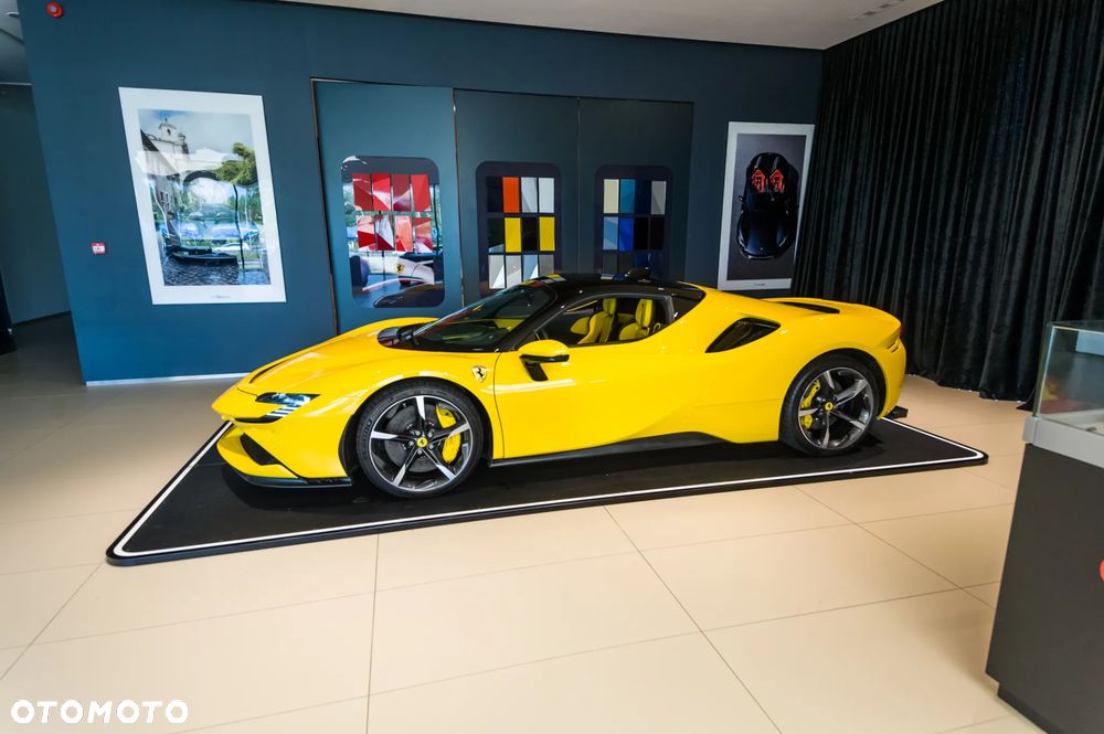 Ferrari SF90 Stradale - 4