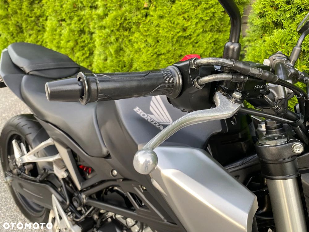 Honda CB - 15