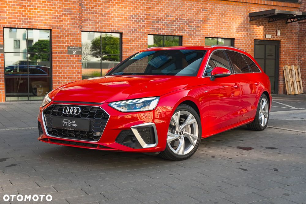 Audi A4 Avant 40 TFSI quattro S tronic S line - 1