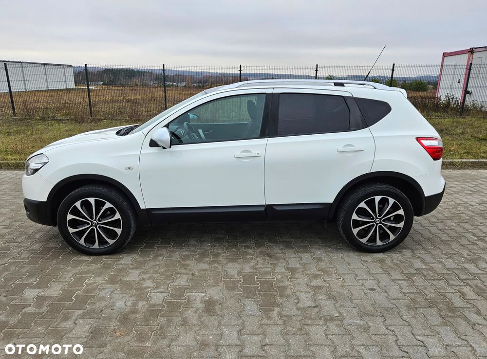Nissan Qashqai 1.6 dCi 4 x 4 DPF Start/Stop I-Way - 12