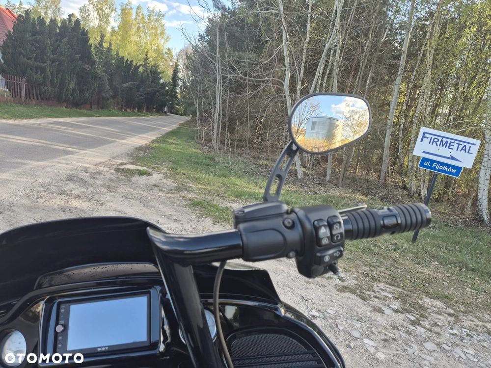 Harley-Davidson Touring Road Glide - 8