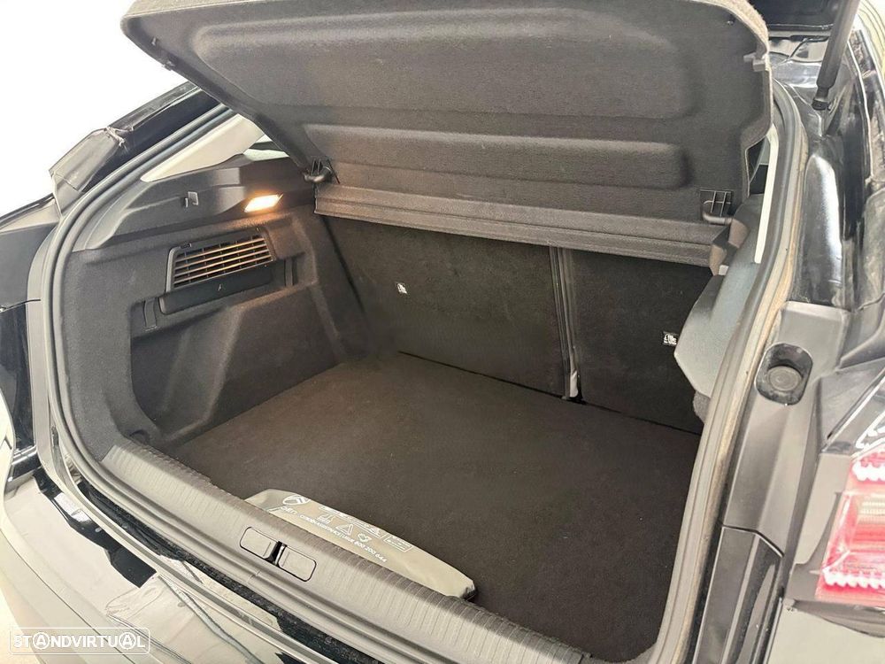 Citroën C4 1.2 Hybrid Plus e-DSC6 - 10