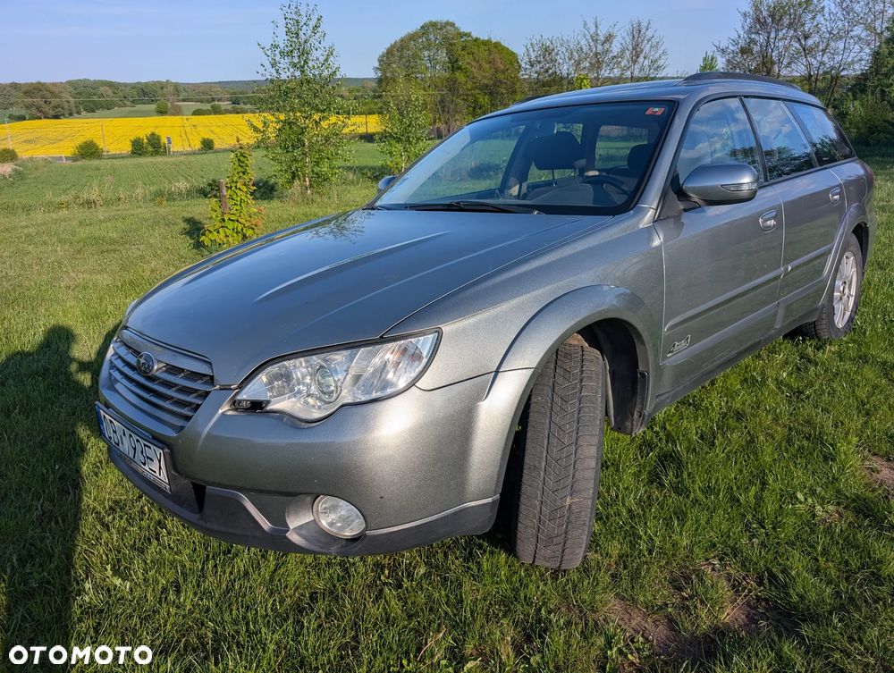 Subaru Outback - 3