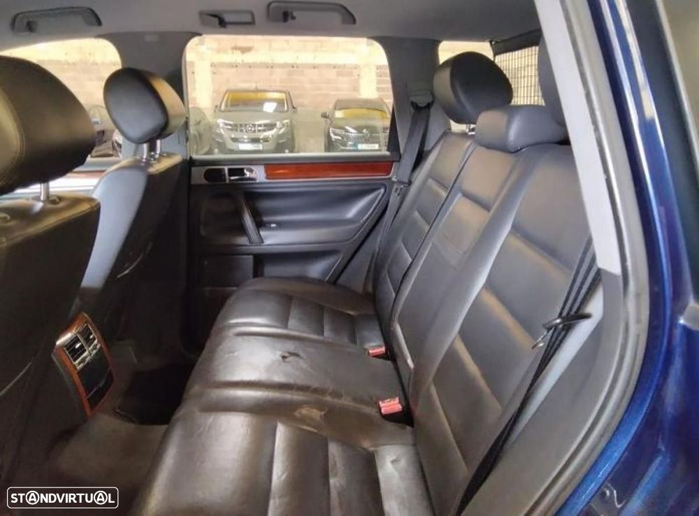 Volkswagen Touareg — fotografia 3