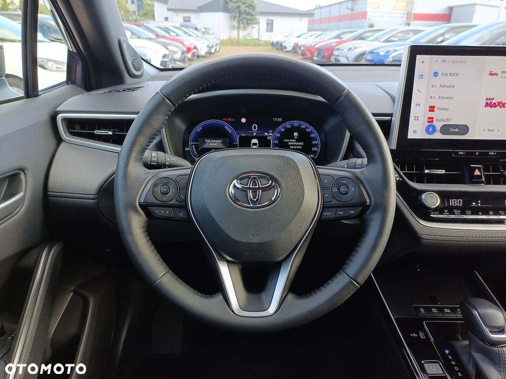 Toyota Corolla Cross 2.0 Hybrid Executive - 16