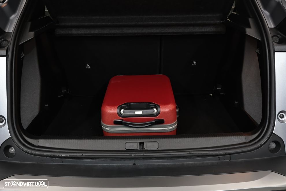 Peugeot 2008 1.2 PureTech Allure - 22