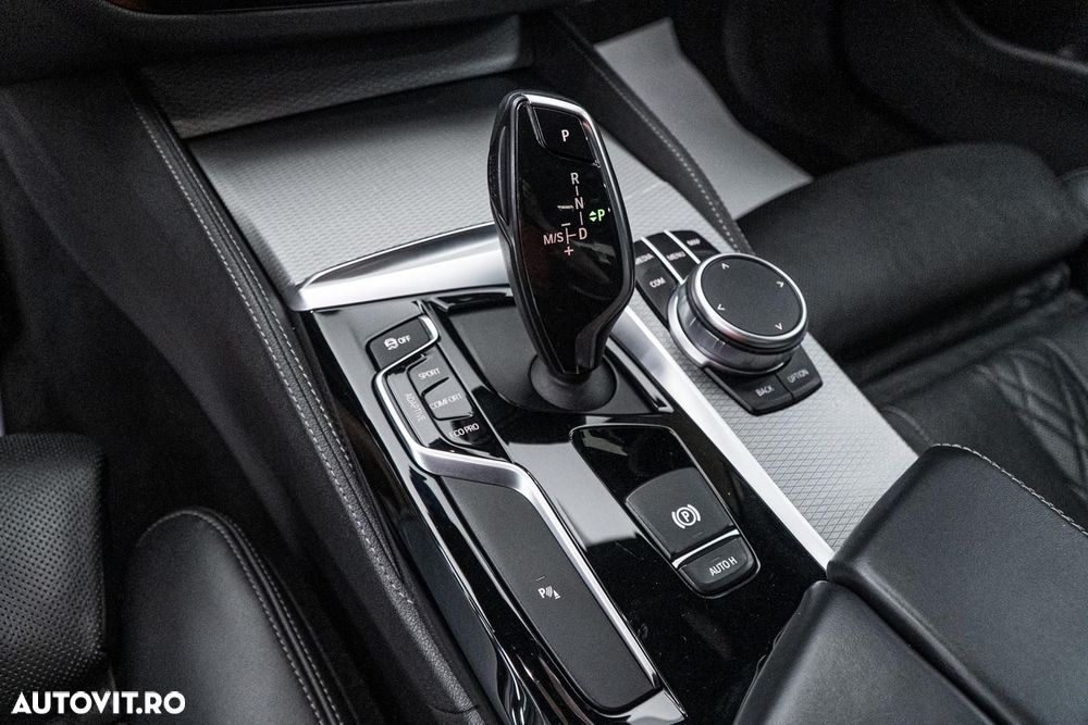 BMW Seria 5 530d xDrive Aut. - 21