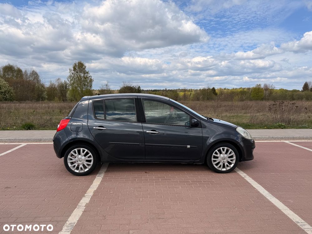 Renault Clio 1.5 dCi Dynamique - 7