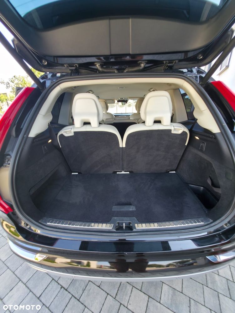 Volvo XC 90 D5 AWD Inscription 7os - 17