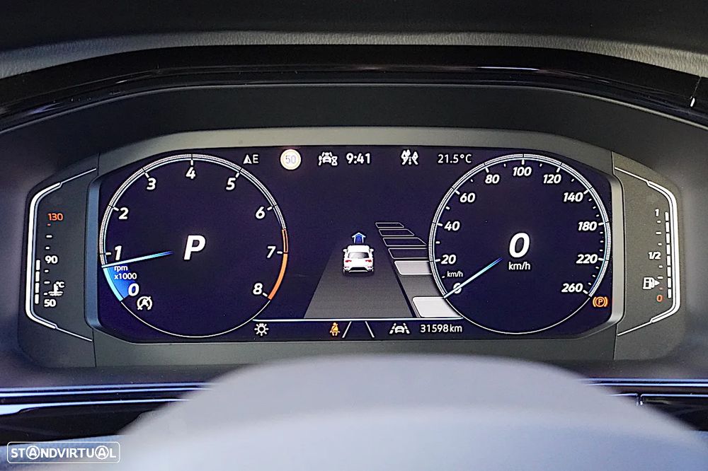 VW T-Roc 1.5 TSI R-Line DSG - 38