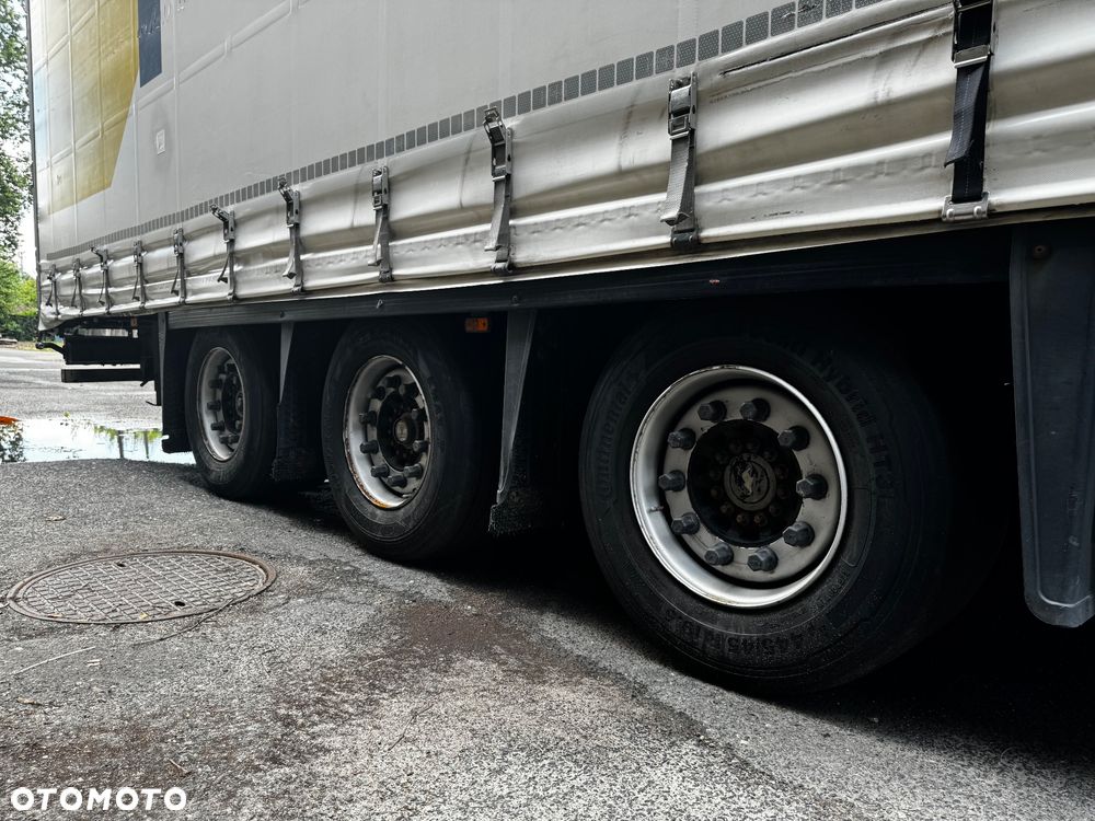 Schmitz Cargobull SCB S3T - 17
