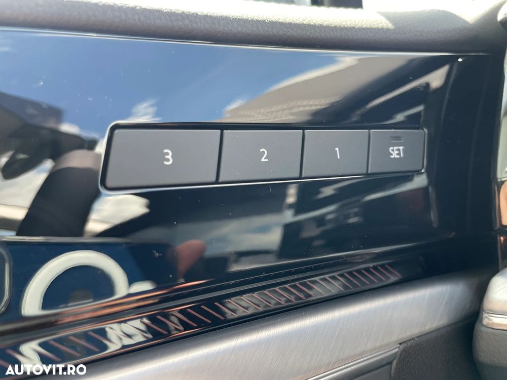 Volkswagen Touareg V6 TDI 4MOTION Elegance - 29