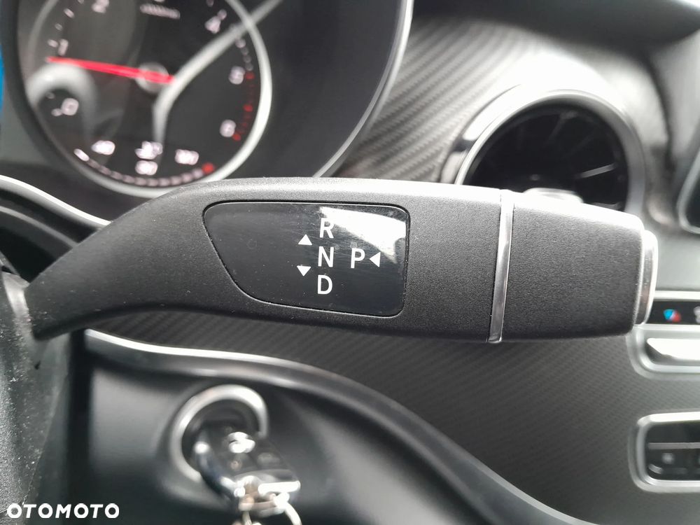 Mercedes-Benz Klasa V 250 d 4-Matic 9G-Tronic Avantgarde (ekstra d³) - 13