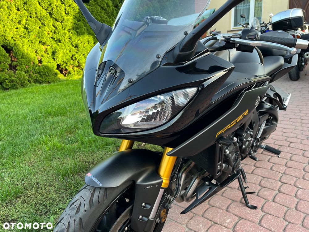 Yamaha FZ8 - 24