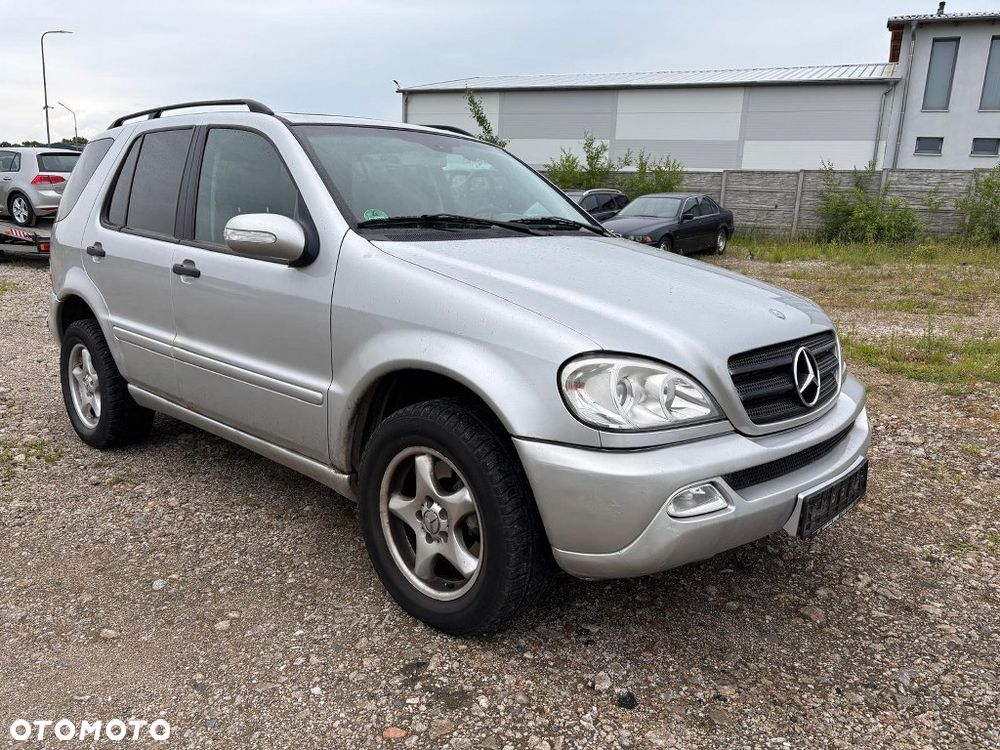 Mercedes-Benz ML - 2
