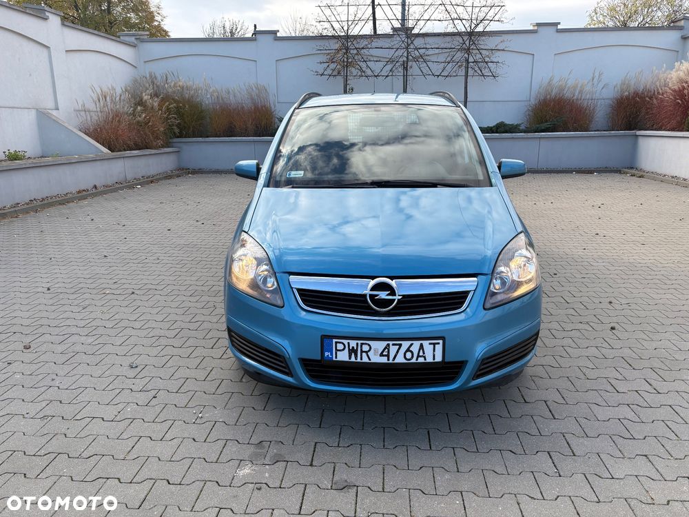 Opel Zafira - 8