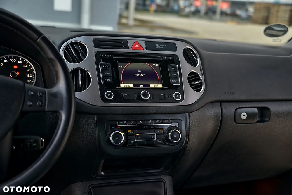 Volkswagen Tiguan - 29