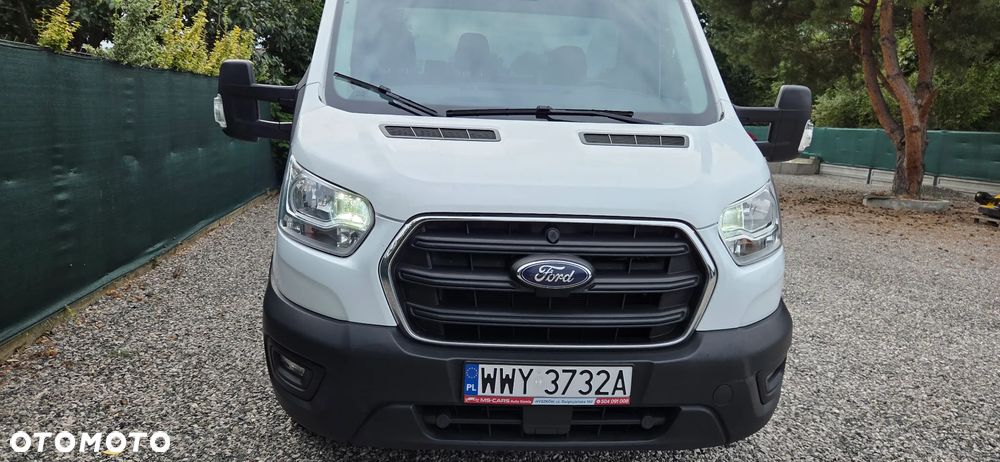 Ford Transit - 13