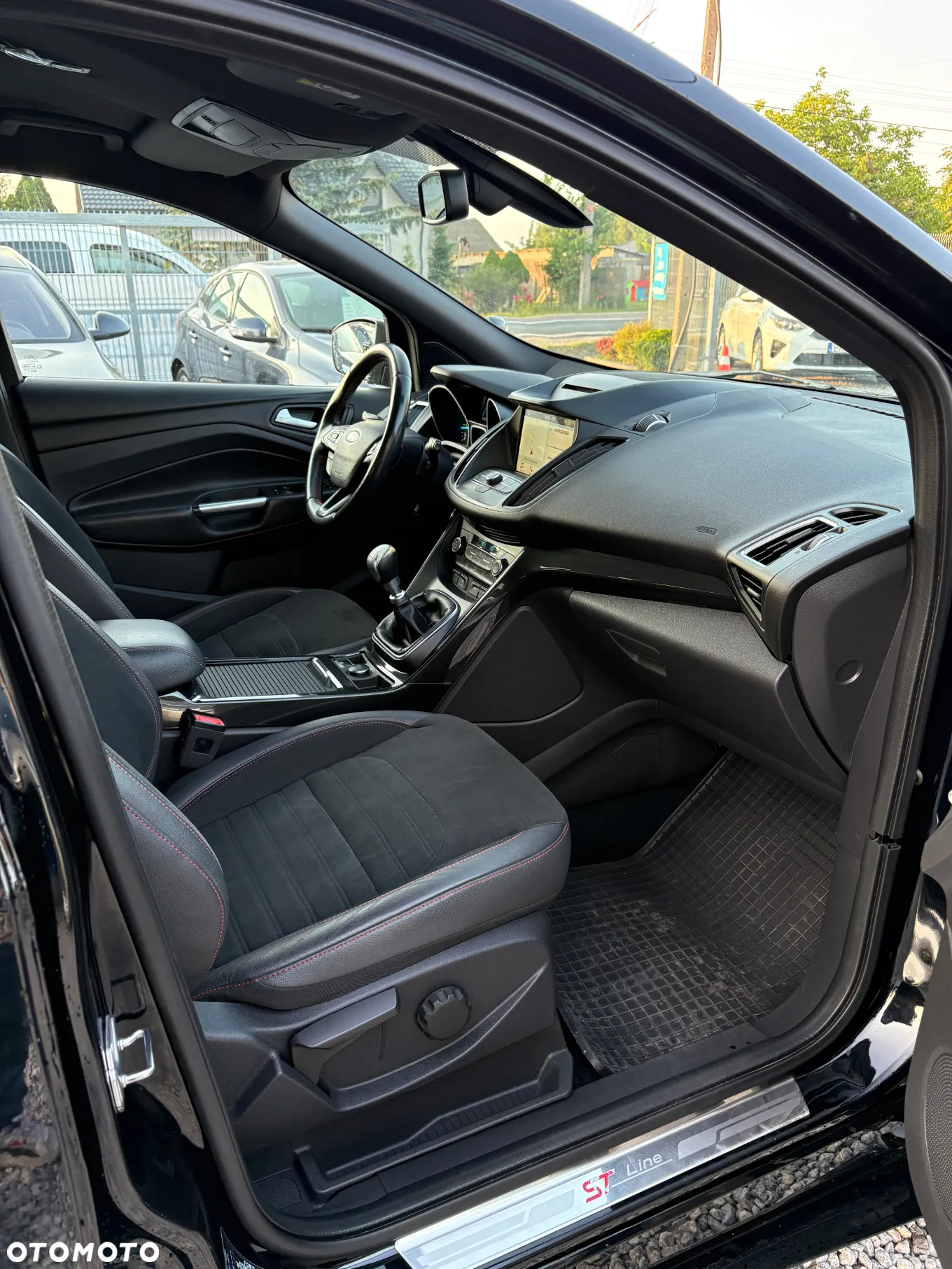 Ford Kuga 2.0 TDCi AWD ST-Line - 10