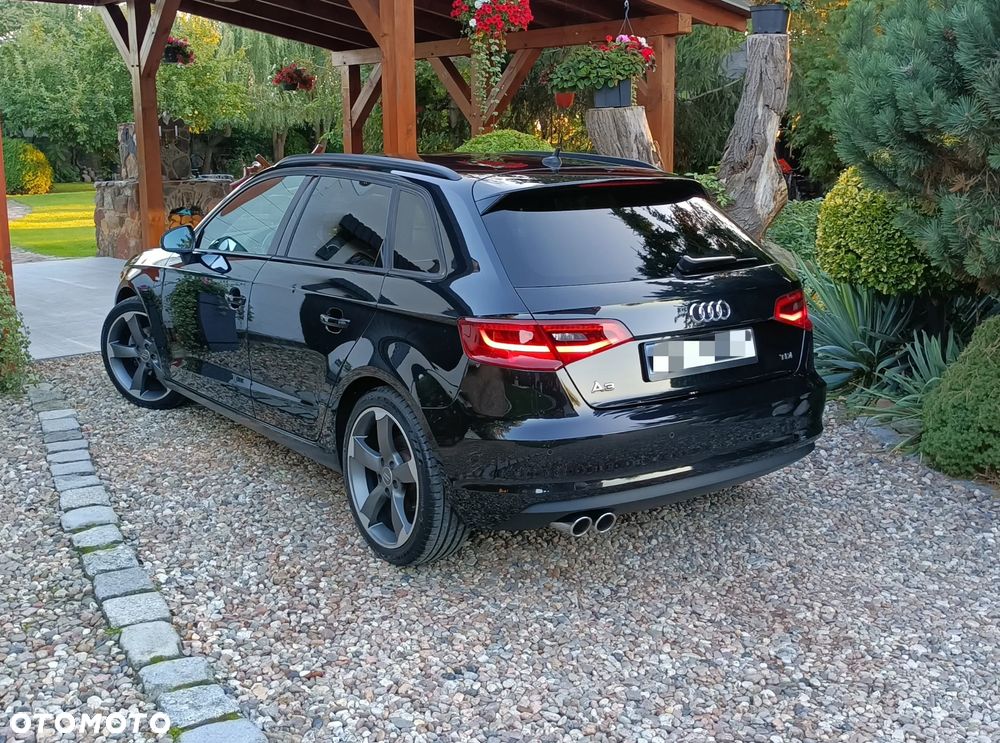 Audi A3 Sportback 2.0 TDI S line Sportpaket - 18
