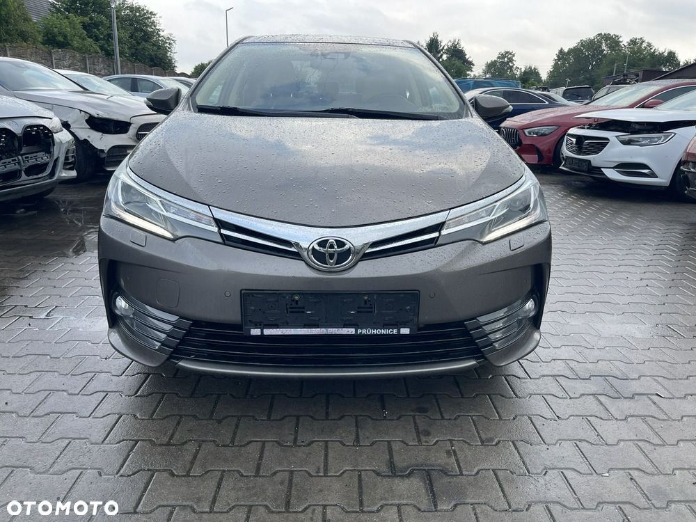Toyota Corolla 1.6 Prestige MS EU6 - 9