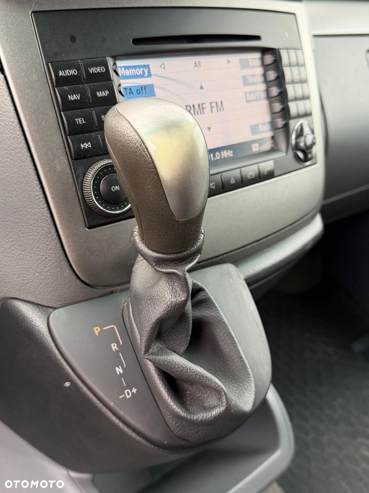 Mercedes-Benz Viano - 34