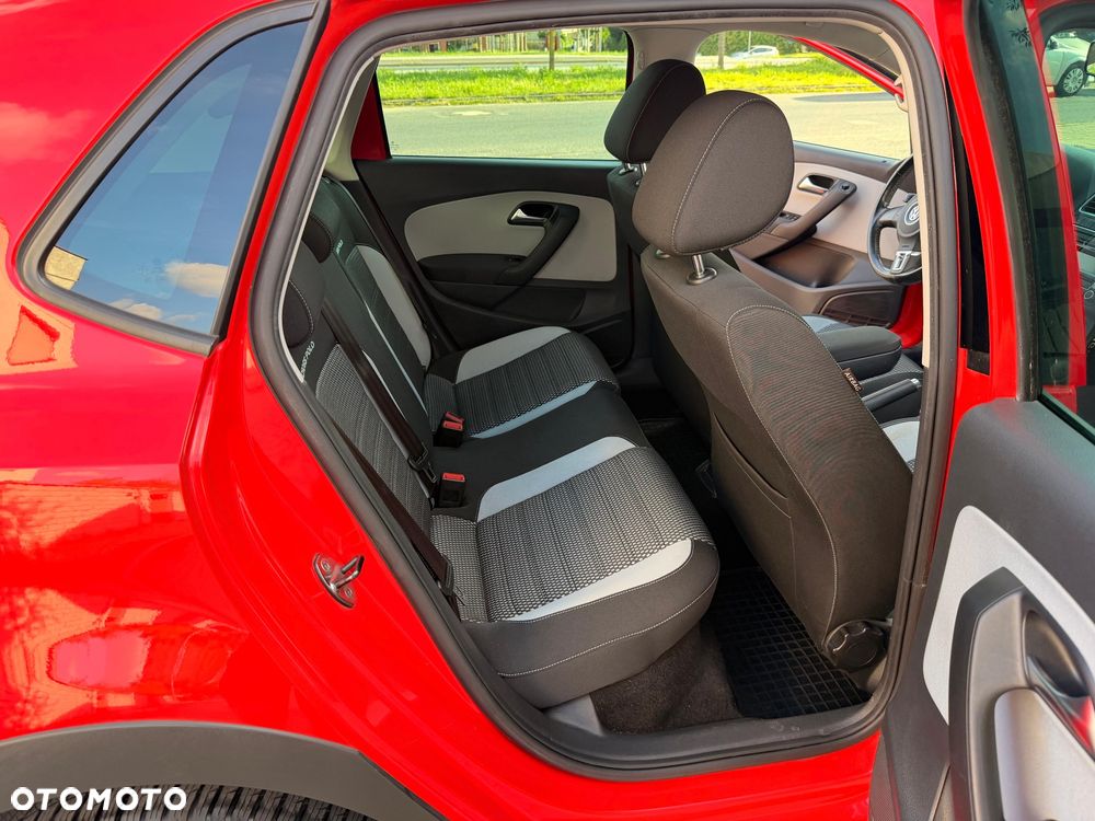 Volkswagen Polo 1.2 TSI Cross - 6
