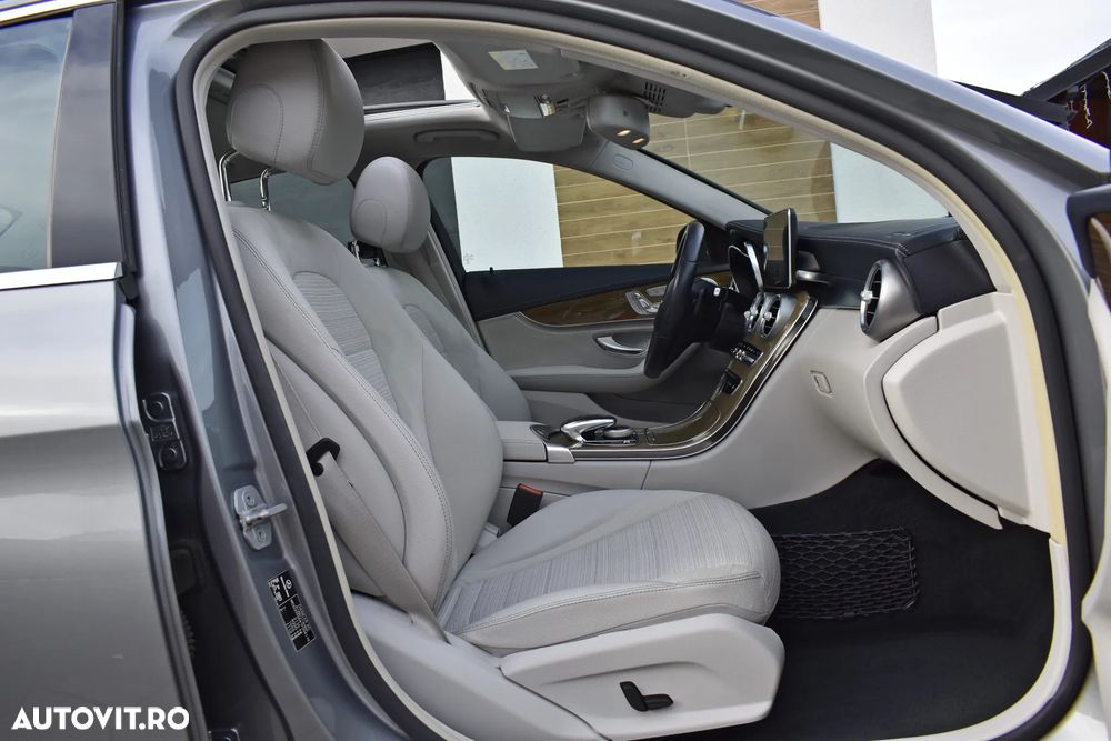 Mercedes-Benz C - 11