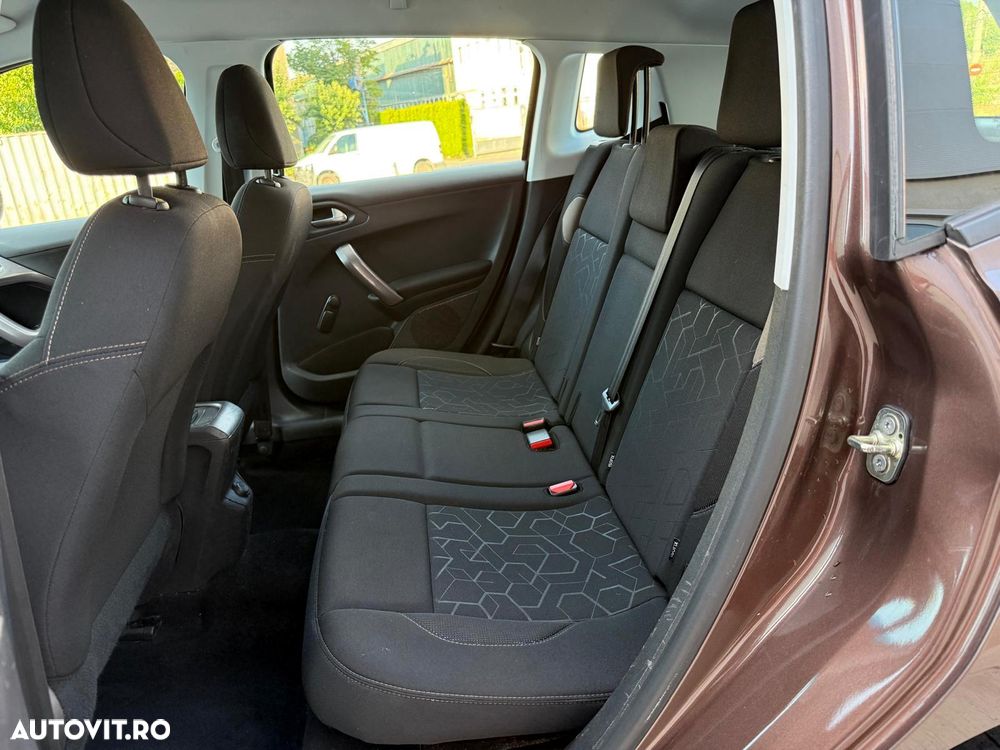 Peugeot 2008 1.2 VTi Active - 21