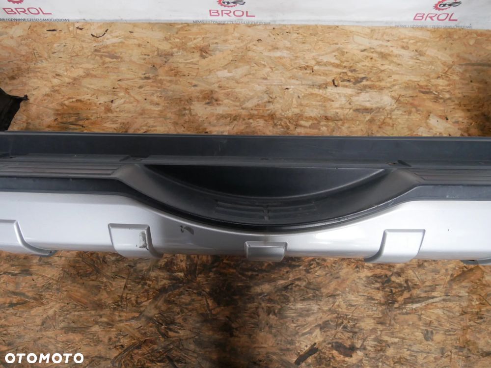 ZDERZAK TYLNY MITSUBISHI SHOGUN PAJERO IV  PDC - 4