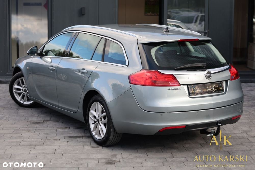 Opel Insignia - 10