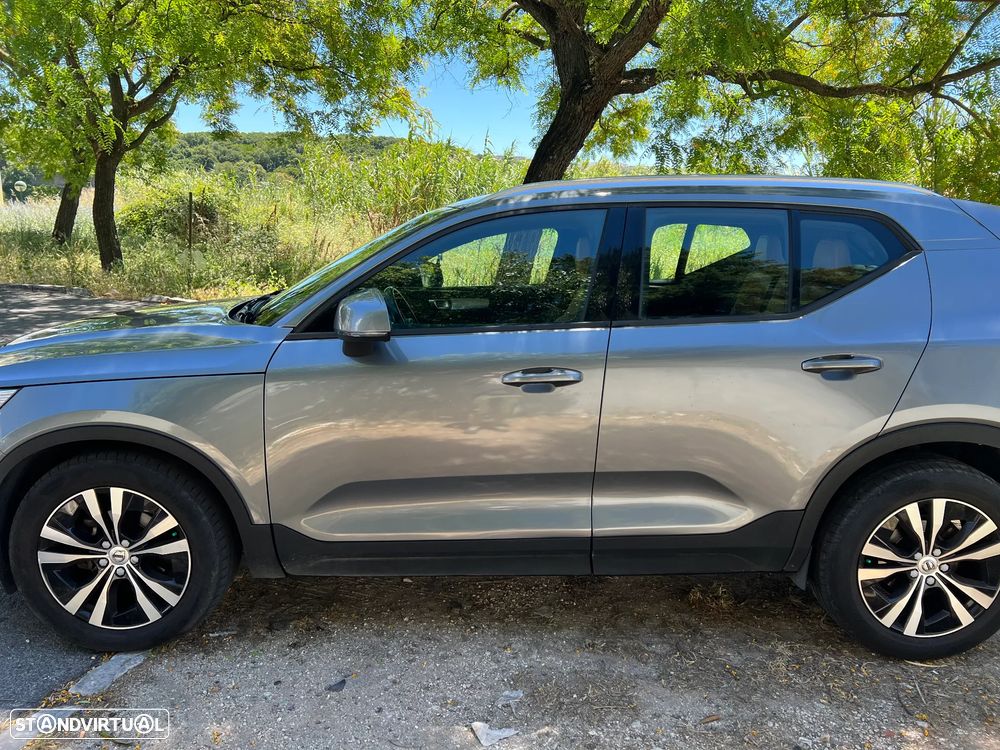 Volvo XC 40 2.0 D3 Momentum Geartronic - 2