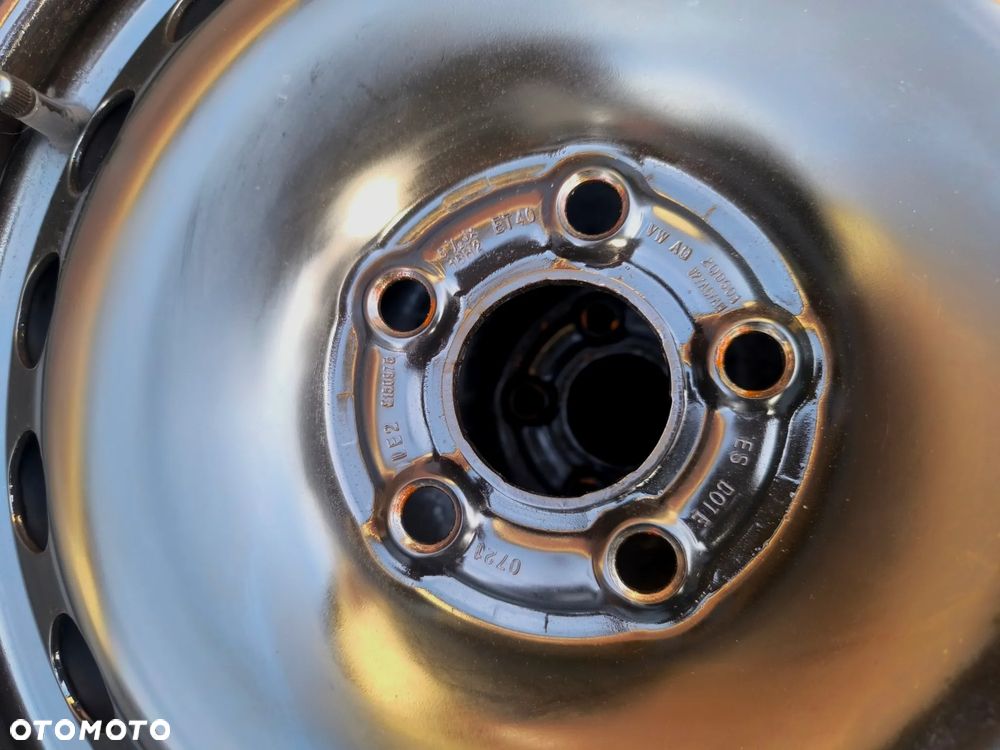 5x100 Felgi Stalowe Stal 15 Koła Zimowe Zima AUDI A1 A3 8L SKODA FABIA IV 4 PRAKTIK SEAT IBIZA V 5 VW POLO VI 6 GOLF IV 4 BORA NEW BEETLE 7mm 21r. Legnica ALU-RAD 185/65 - 4