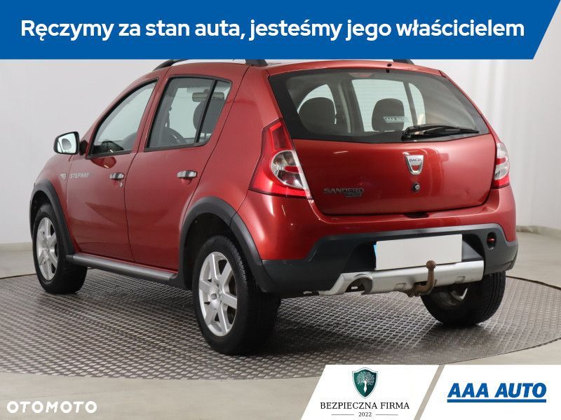 Dacia Sandero - 5