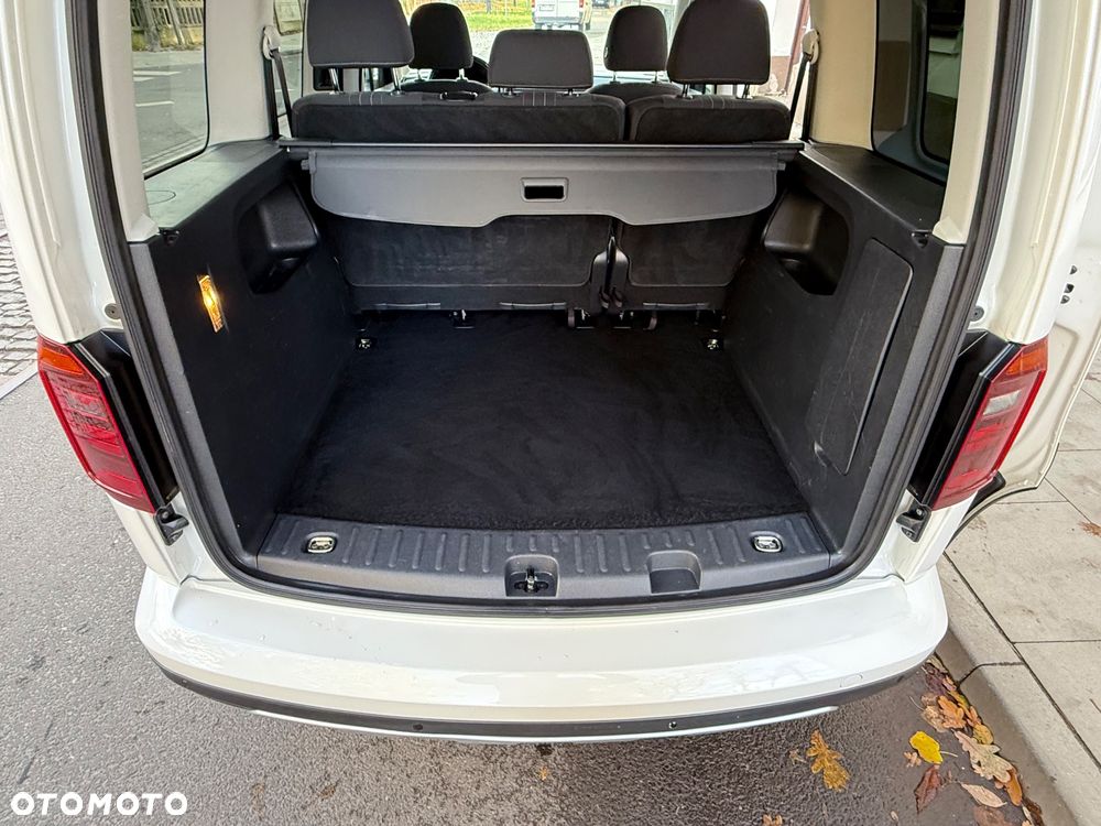 Volkswagen Caddy 2.0 TDI Alltrack DSG - 23