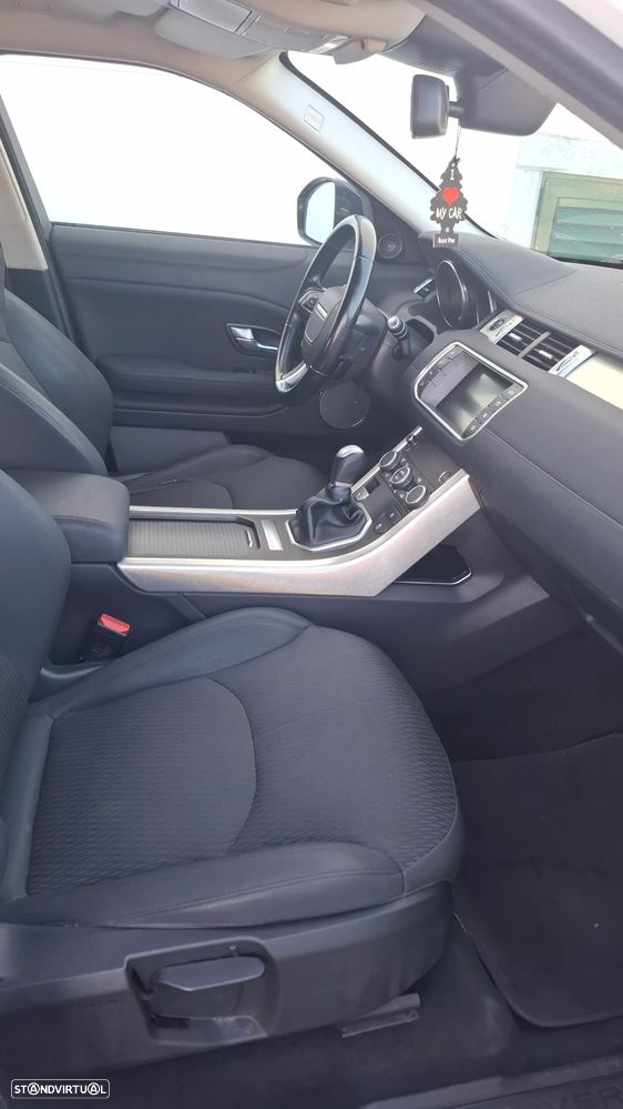 Land Rover Range Rover Evoque 2.0 D150 R-Dynamic - 19