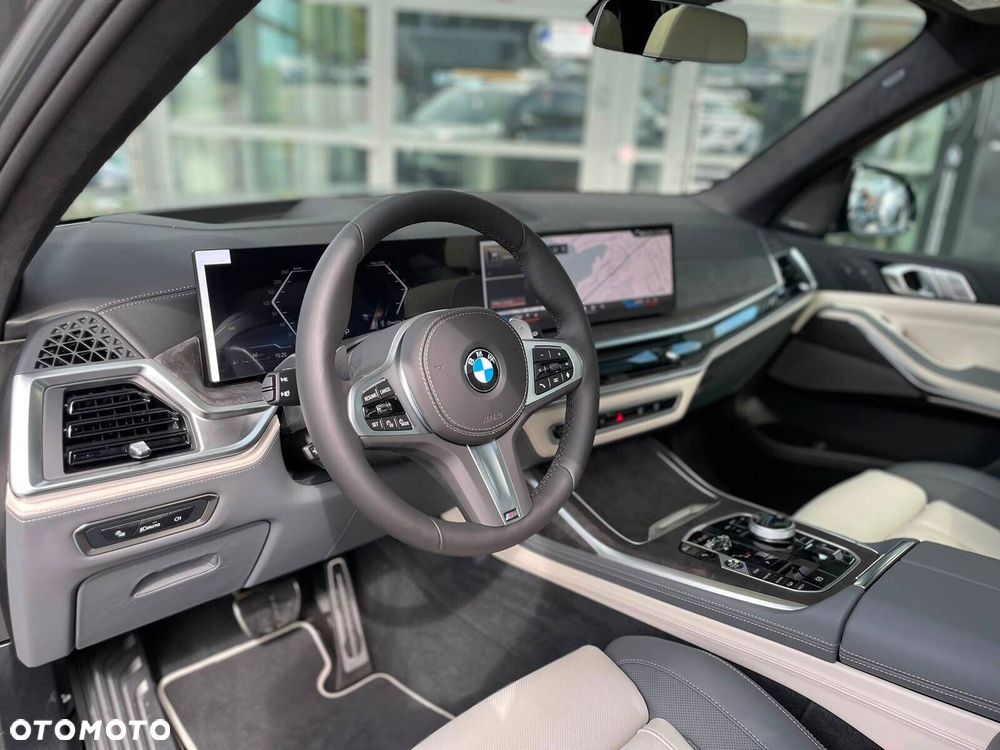 BMW X7 - 18