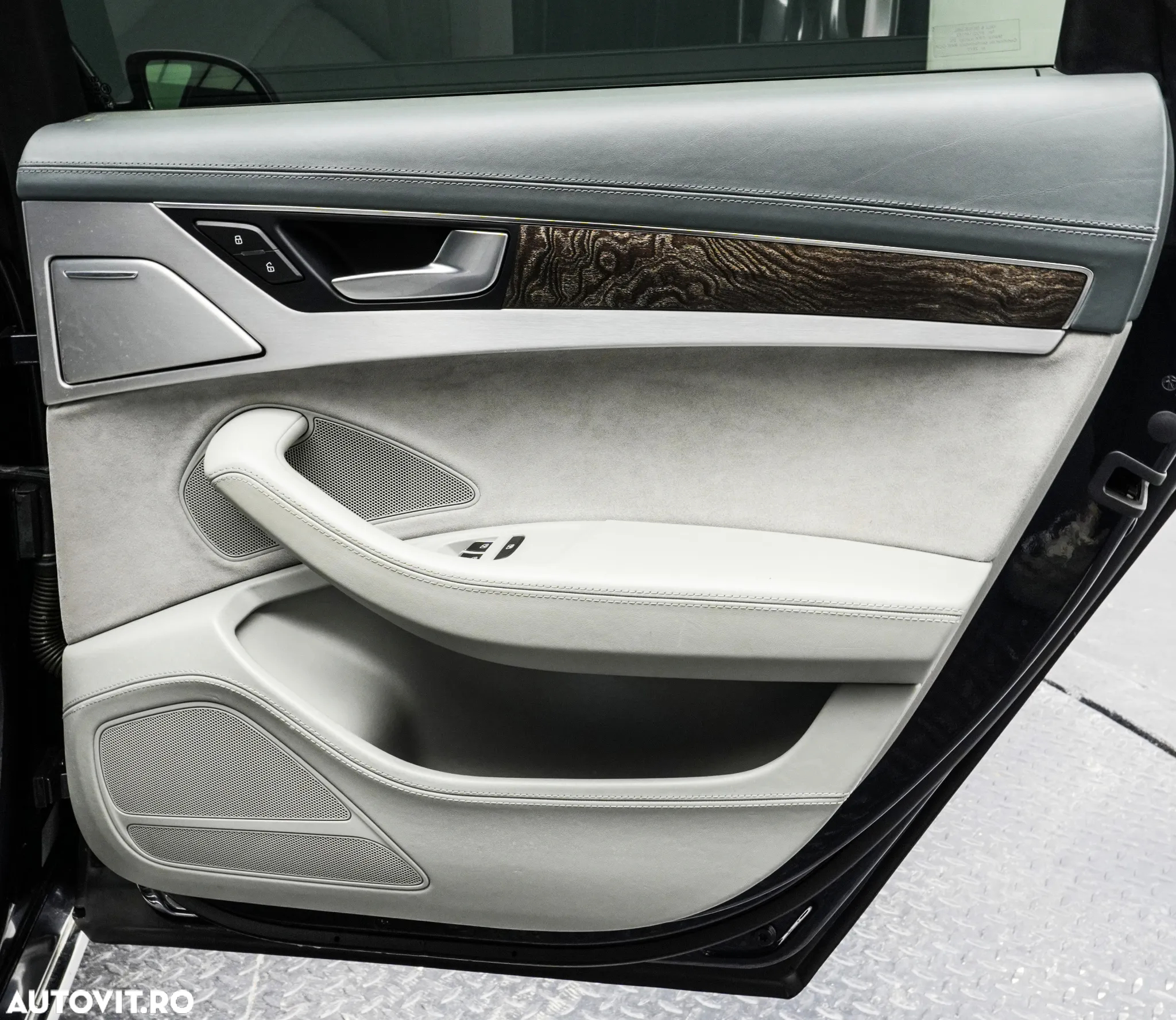 Audi A8 3.0 TFSI quattro Tiptronic - 31