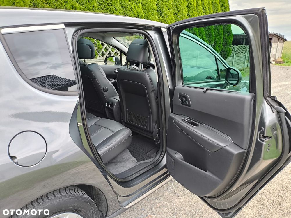 Peugeot 3008 HDi 150 Allure - 26