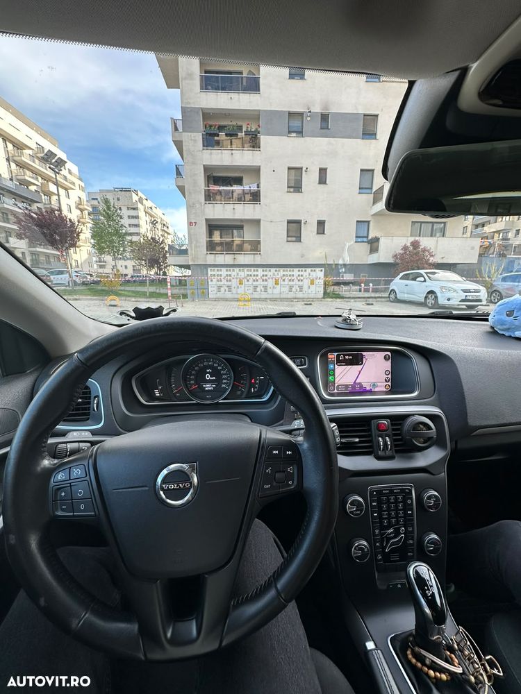 Volvo V40 D2 Aut. Basic - 11