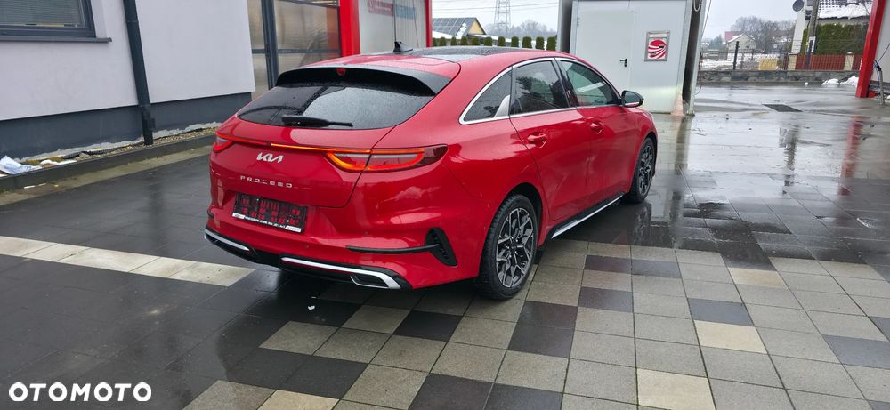 Kia ProCeed 1.5 T-GDI DCT7 OPF GT LINE - 5