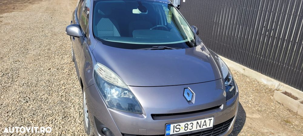 Renault Scenic 1.9 dCi FAP Privilege - 18