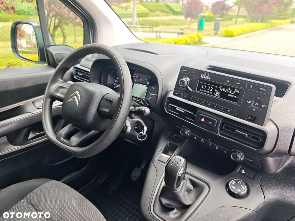 Citroën Berlingo * 1.5 BlueHDi * Salon Polska * Nowy rozrząd - kaseta łańcuszek 8mm * Doinwestowany * - 23