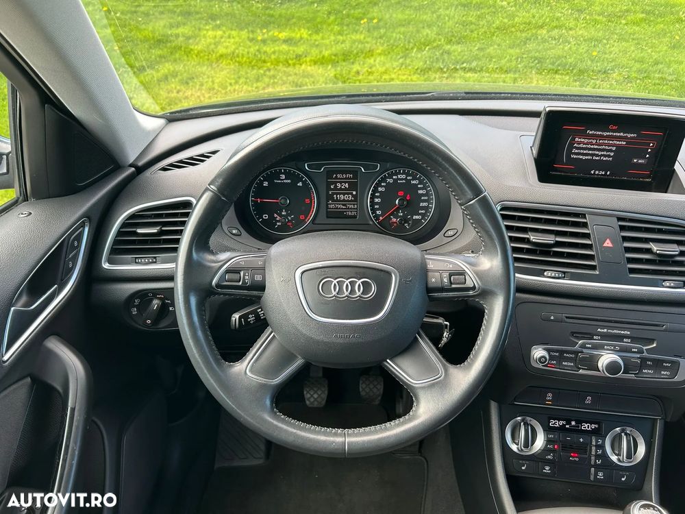 Audi Q3 2.0 TDI - 9