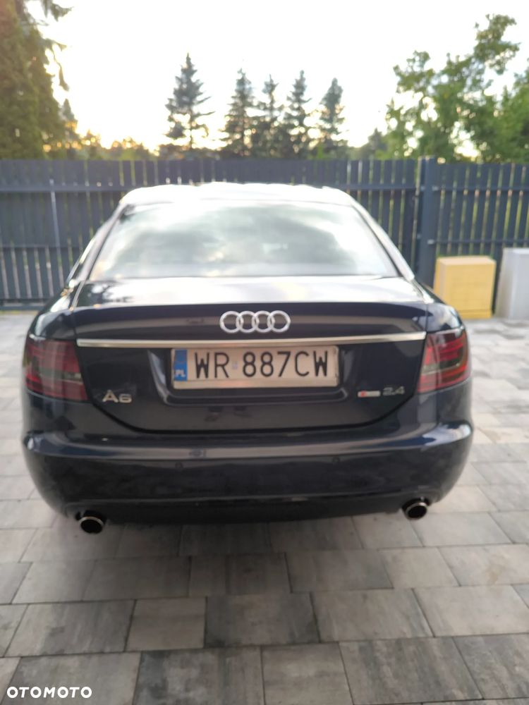 Audi A6 Limousine 2.4 - 11