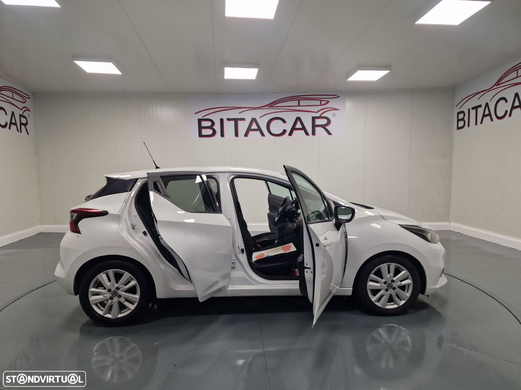 Nissan Micra - 30